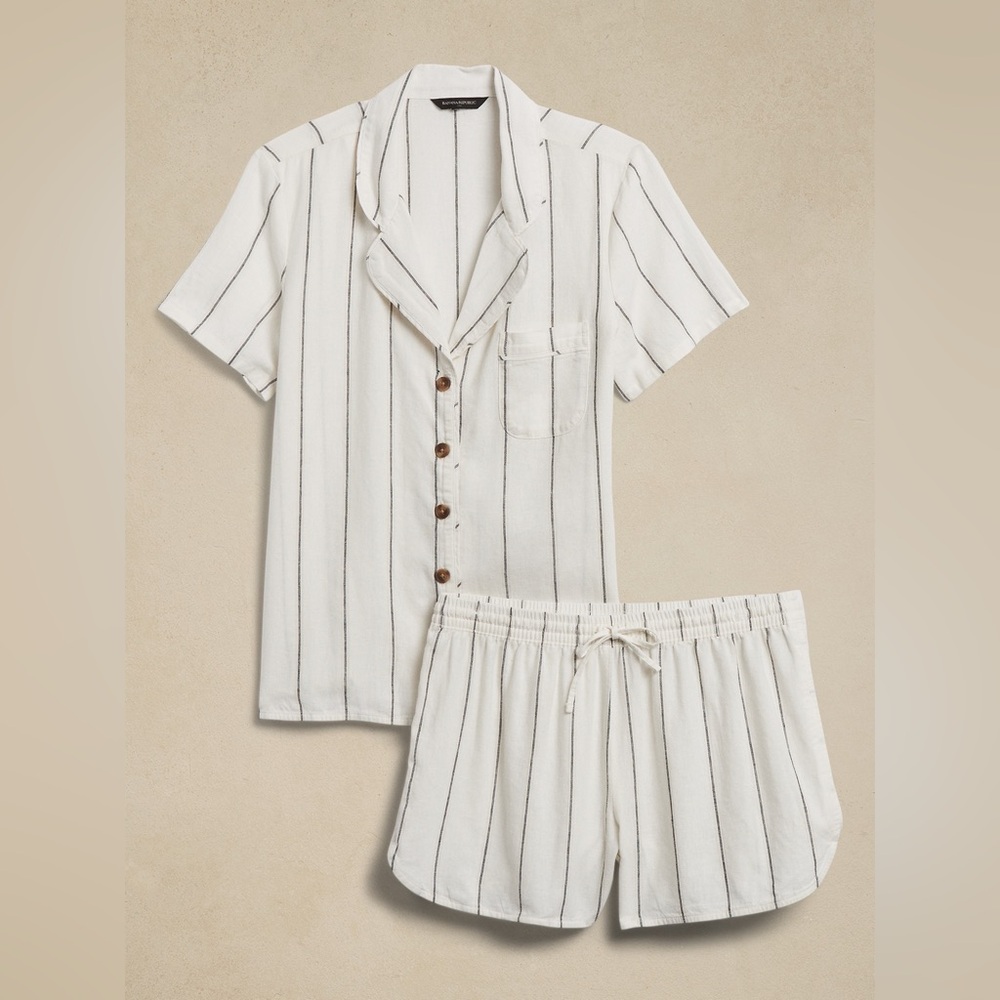 Banana Republic pj set. Linen